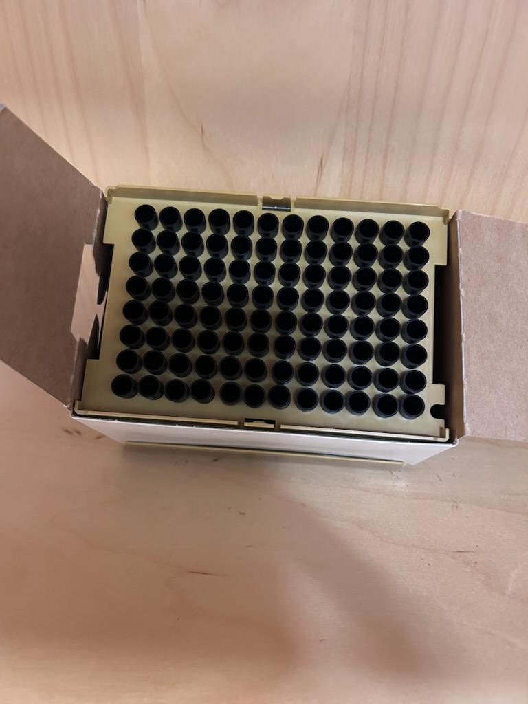 Eppendorf Conductive Disposable Tips 300  µL (960 tips)